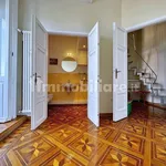 Rent 4 bedroom apartment of 110 m² in Genoa