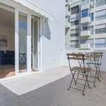 Rent 2 bedroom apartment of 75 m² in lisbon