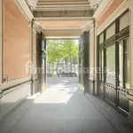 Rent 2 bedroom apartment of 90 m² in Turin