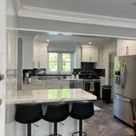 Rent 4 bedroom apartment in East Hampton