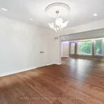 Appartement de 7491 m² avec 5 chambre(s) en location à Toronto (St. Andrew-Windfields)