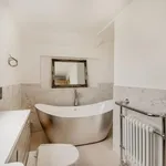 Rent 4 bedroom apartment in East Midlands