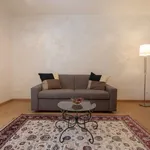 Rent 1 bedroom apartment of 70 m² in Florence