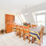 Appartement de 150 m² avec 3 chambre(s) en location à Jodoigne