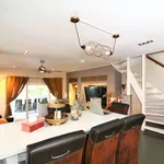 Rent 5 bedroom apartment of 141 m² in Zoetermeer