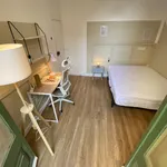 Rent 4 bedroom apartment of 10 m² in Barcelona