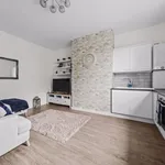 Rent 1 bedroom house in Leeds