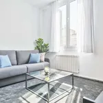 Rent 2 bedroom apartment of 82 m² in barcelona