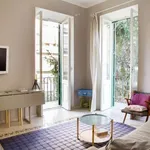 Rent 2 bedroom apartment of 80 m² in rome