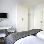 Rent 1 bedroom apartment of 26 m² in Cologne