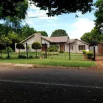 Rent 8 bedroom house in Pretoria