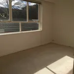 Rent 2 bedroom apartment in St Kilda East