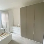 Affitto 3 camera appartamento di 80 m² in Bologna