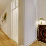 Rent 2 bedroom apartment of 163 m² in Lisbon