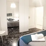 Rent 3 bedroom apartment of 120 m² in florence