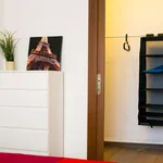 Rent a room of 120 m² in turin