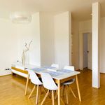 Miete 2 Schlafzimmer wohnung von 70 m² in Leipzig