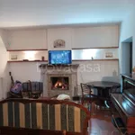 Rent 6 bedroom house of 60 m² in Lapio