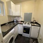 Rent 4 bedroom flat in Wales