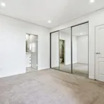 Rent 2 bedroom apartment in Sydney