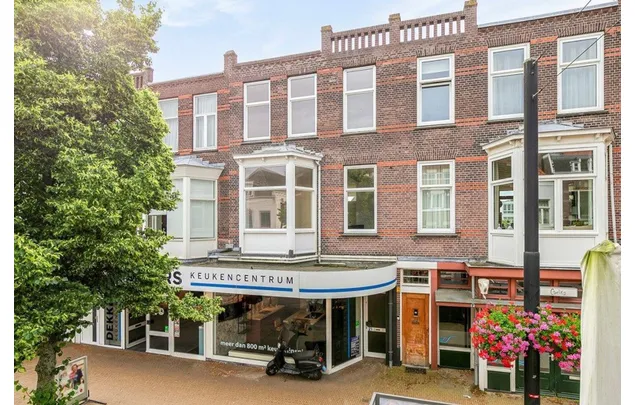 Huur 5 slaapkamer appartement van 162 m² in Rijswijk