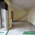 Affitto 3 camera appartamento di 85 m² in Bari