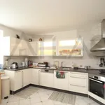 Rent 5 bedroom house of 300 m² in Prague