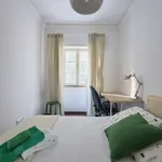 Rent a room in lisbon