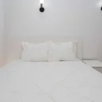 Rent a room in lisbon