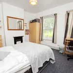 Rent 3 bedroom flat in West Midlands