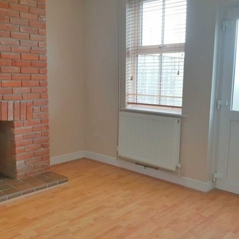 Terraced house to rent in Sproughton Road, Ipswich IP1 Westbourne