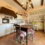 Rent 5 bedroom house of 180 m² in Almese