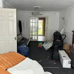 Rent 3 bedroom flat in West Midlands