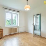 Pronajměte si 3 ložnic/e byt o rozloze 72 m² v Capital City of Prague