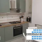 Affitto 2 camera appartamento di 70 m² in Naples