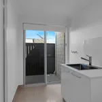 Rent 4 bedroom house in Baldivis