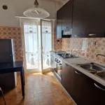 Rent 4 bedroom apartment of 94 m² in Formia