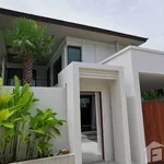 Rent 3 bedroom house of 251 m² in Phuket