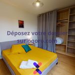 Appartement de 12 m² avec 4 chambre(s) en location à Oullins