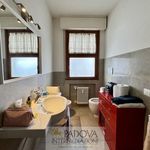 Rent a room of 170 m² in Padua