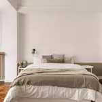 Rent 7 bedroom apartment in Barcelona