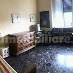 Rent 4 bedroom apartment of 80 m² in Milan