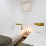 Rent 2 bedroom apartment in Lisbon