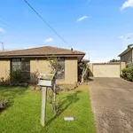 Rent 3 bedroom apartment in Werribee