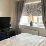 Rent 3 bedroom flat in Liverpool