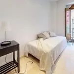 Rent 1 bedroom apartment of 28 m² in Madrid