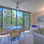 Rent 2 bedroom apartment of 148 m² in Sarasota