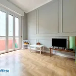 Affitto 2 camera casa di 60 m² in Milan