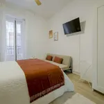 Rent a room of 87 m² in madrid