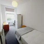 Rent 5 bedroom apartment in Scotland